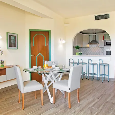 Hotel apartamentowy Ondamar