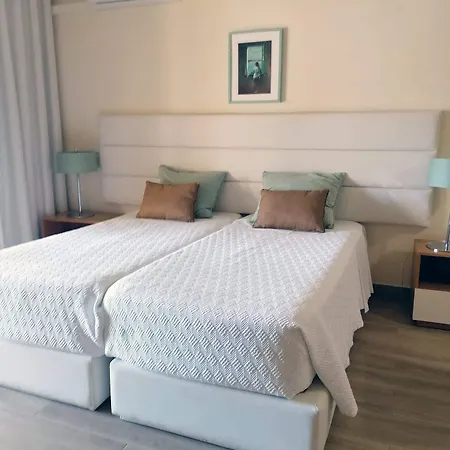 Ondamar Aparthotel