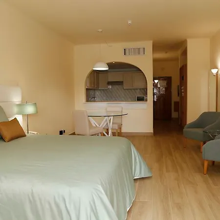 Ondamar Aparthotel 4*
