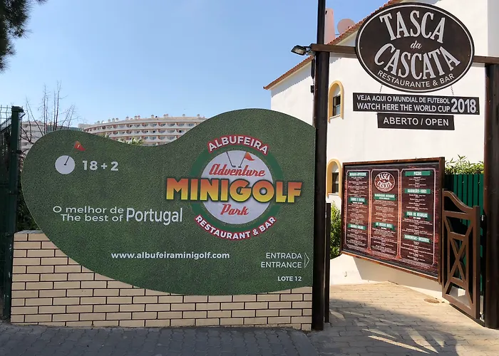 オンダマール アパルタメントス 4*