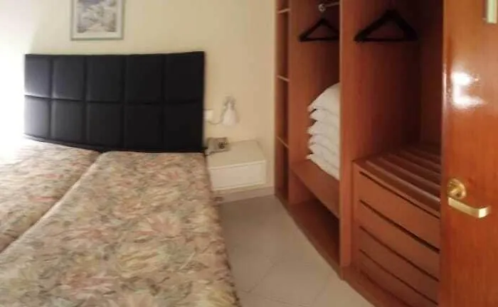 オンダマール アパルタメントス 4* アルブフェイラ